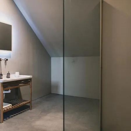 Stylish Near Brno - Statek Odysea * Malhostovice