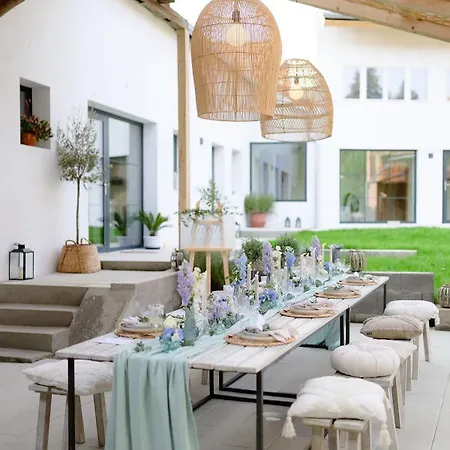 Stylish Near Brno - Statek Odysea Villa *