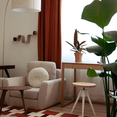 Stylish Near Brno - Statek Odysea