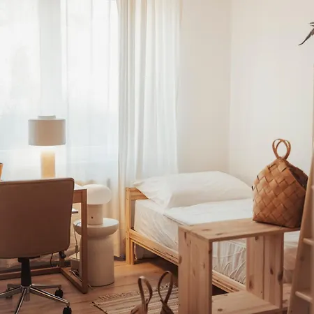 Villa Stylish Near Brno - Statek Odysea